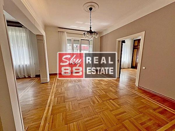Stan na prodaju u Beogradu, Stari grad, 138m2, cena 680000 evra