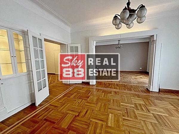 Stan na prodaju u Beogradu, Stari grad, 138m2, cena 680000 evra