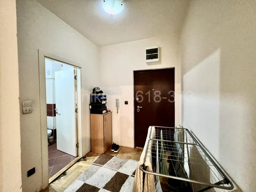 Stan na prodaju u Beogradu, Vojvode Vlahovića, dvosoban, 47m2, cena 125000 evra
