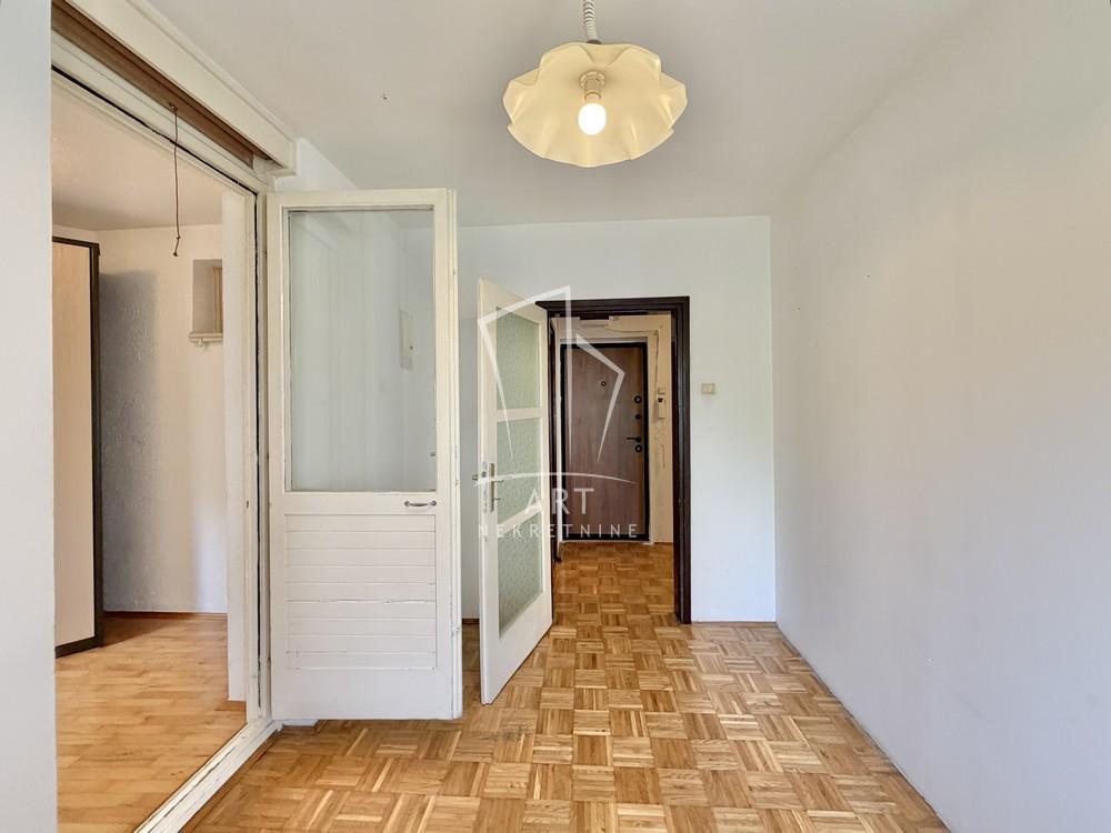 Stan na prodaju u Beogradu, Novi Beograd, jednoiposoban, 51m2, cena 165000 evra