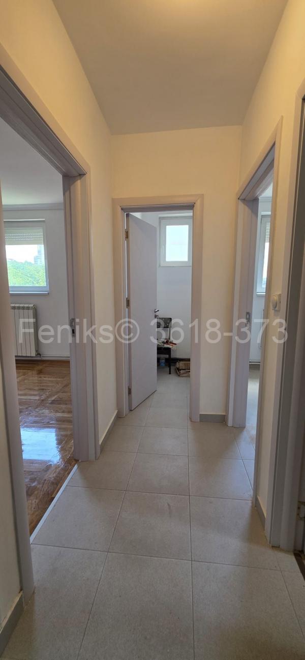 Stan na prodaju u Beogradu, Višnjička banja, dvosoban, 60m2, cena 175000 evra