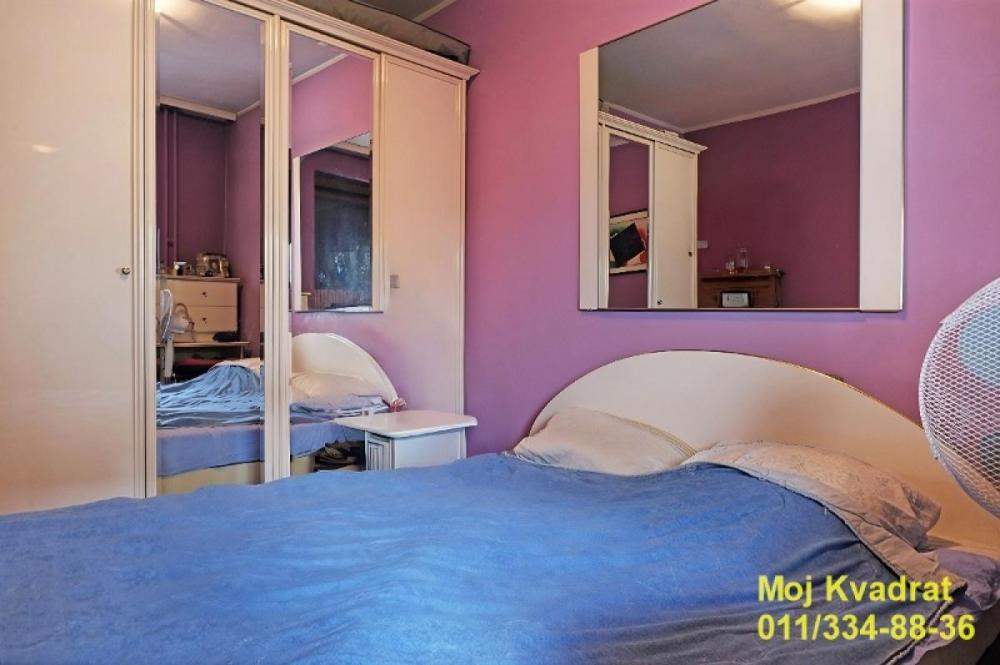 Stan na prodaju u Beogradu, Beograđanka, 137m2, cena 506900 evra