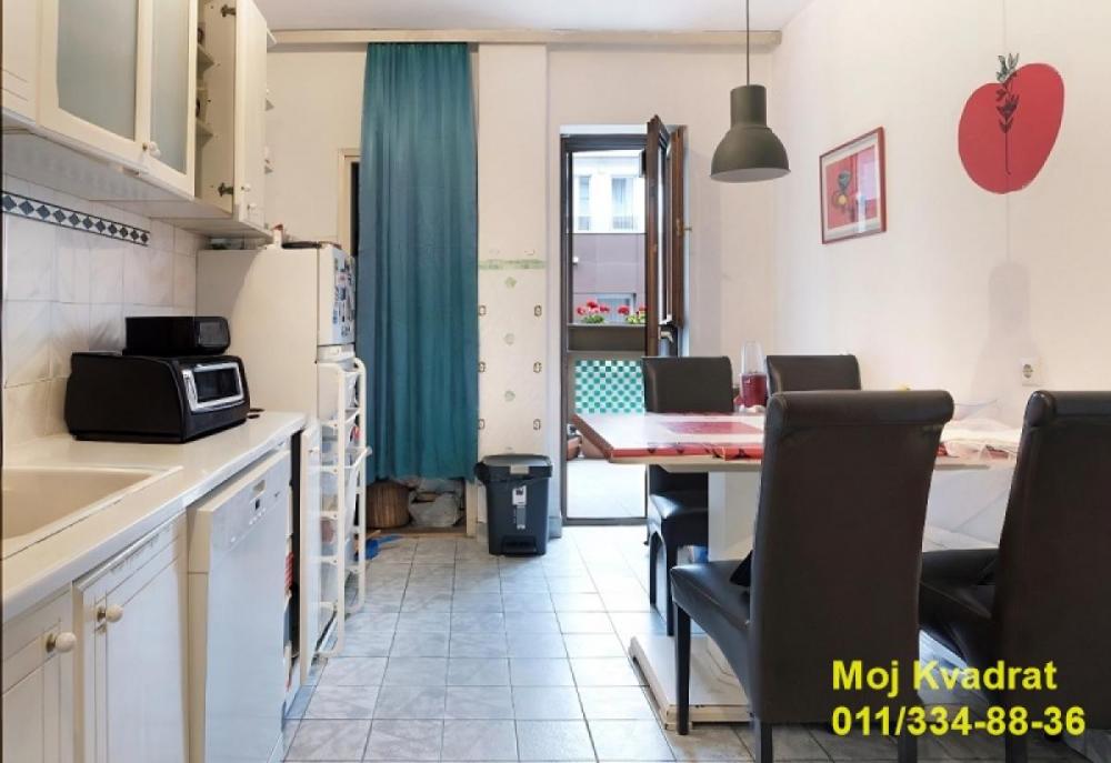 Stan na prodaju u Beogradu, Beograđanka, 137m2, cena 506900 evra