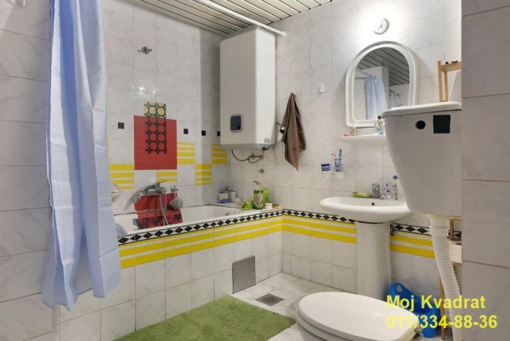 Stan na prodaju u Beogradu, Beograđanka, 137m2, cena 506900 evra