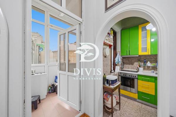 Stan na prodaju u Beogradu, Stari grad, cetvorosoban, 105m2, cena 505000 evra