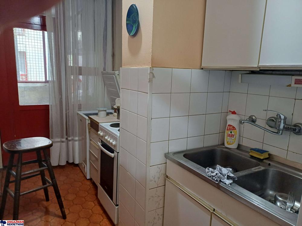 Stan na prodaju u Beogradu, Banjica, dvosoban, 50m2, cena 179000 evra