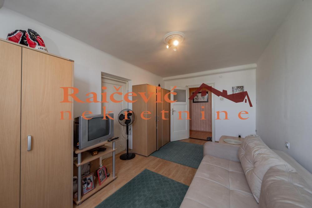 Stan na prodaju u Beogradu, Beograd (centar), trosoban, 90m2, cena 350000 evra