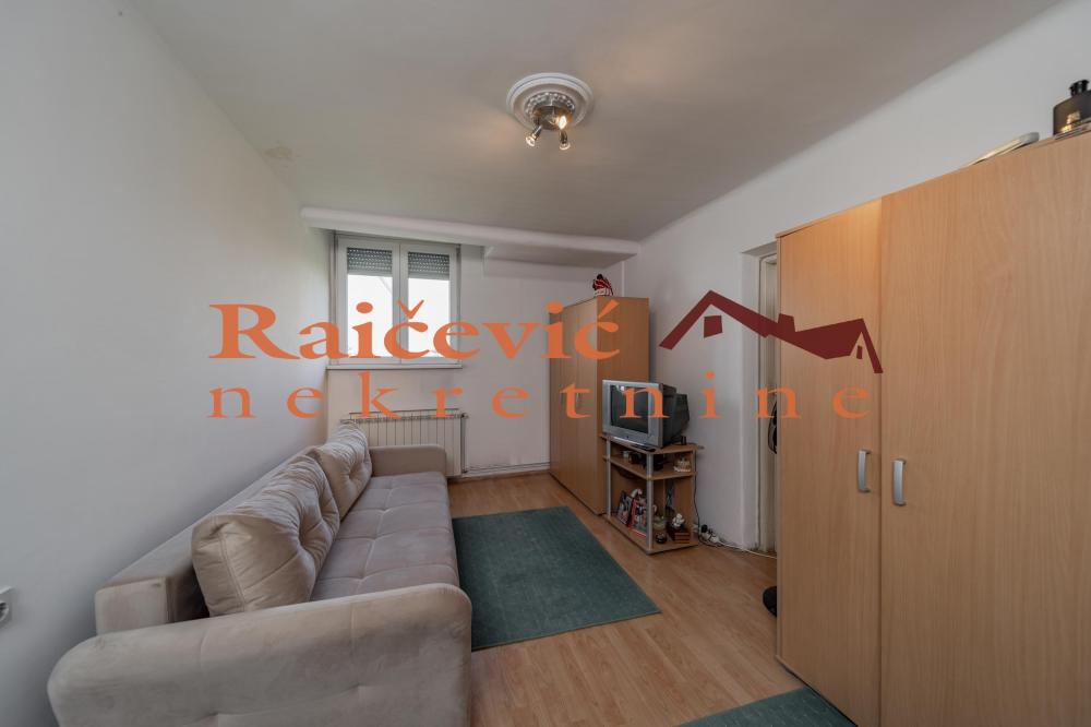 Stan na prodaju u Beogradu, Beograd (centar), trosoban, 90m2, cena 350000 evra