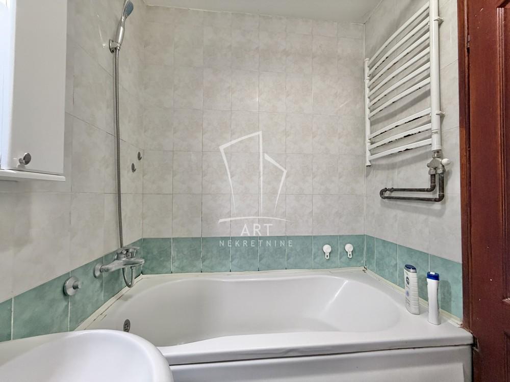 Stan na prodaju u Beogradu, Višnjička banja, dvosoban, 42m2, cena 140000 evra