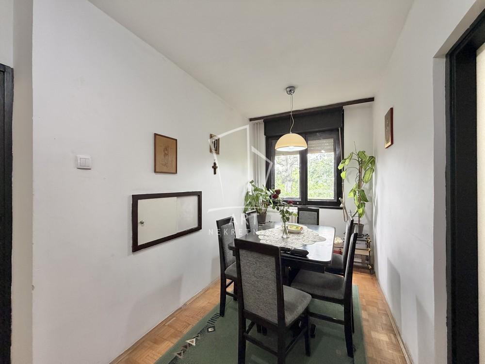 Stan na prodaju u Beogradu, Rakovica, cetvorosoban, 108m2, cena 259000 evra