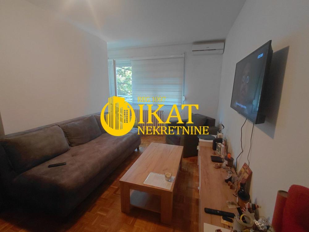 Stan na prodaju u Beogradu, Stari grad, dvosoban, 53m2, cena 259000 evra
