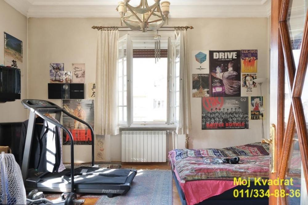 Stan na prodaju u Beogradu, Vračar (Centar), trosoban, 76m2, cena 385000 evra