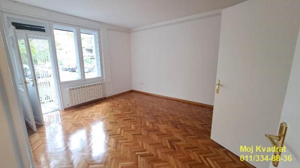Stan na prodaju u Beogradu, Gornji Dorćol, trosoban, 81m2, cena 395000 evra