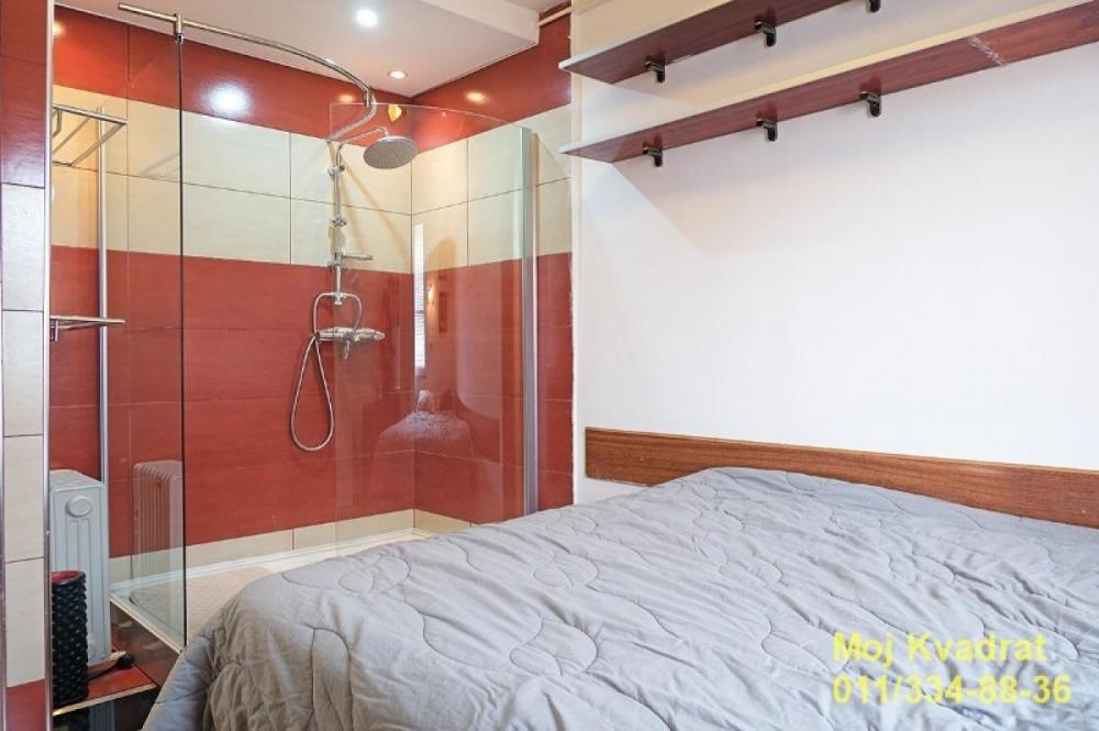 Stan na prodaju u Beogradu, Denkova bašta, cetvorosoban, 99m2, cena 366500 evra