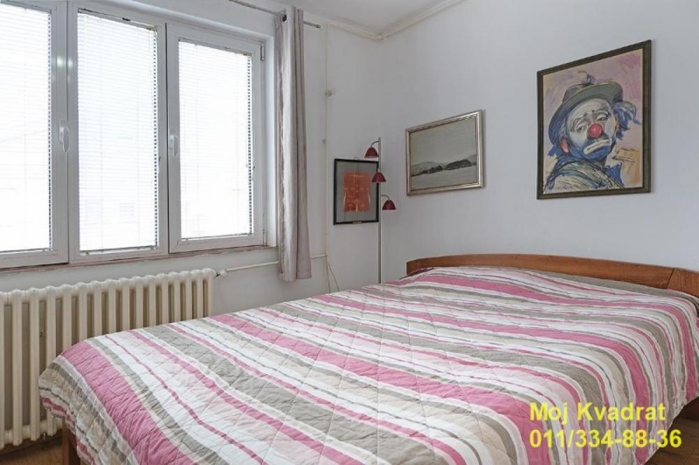 Stan na prodaju u Beogradu, Denkova bašta, cetvorosoban, 99m2, cena 366500 evra