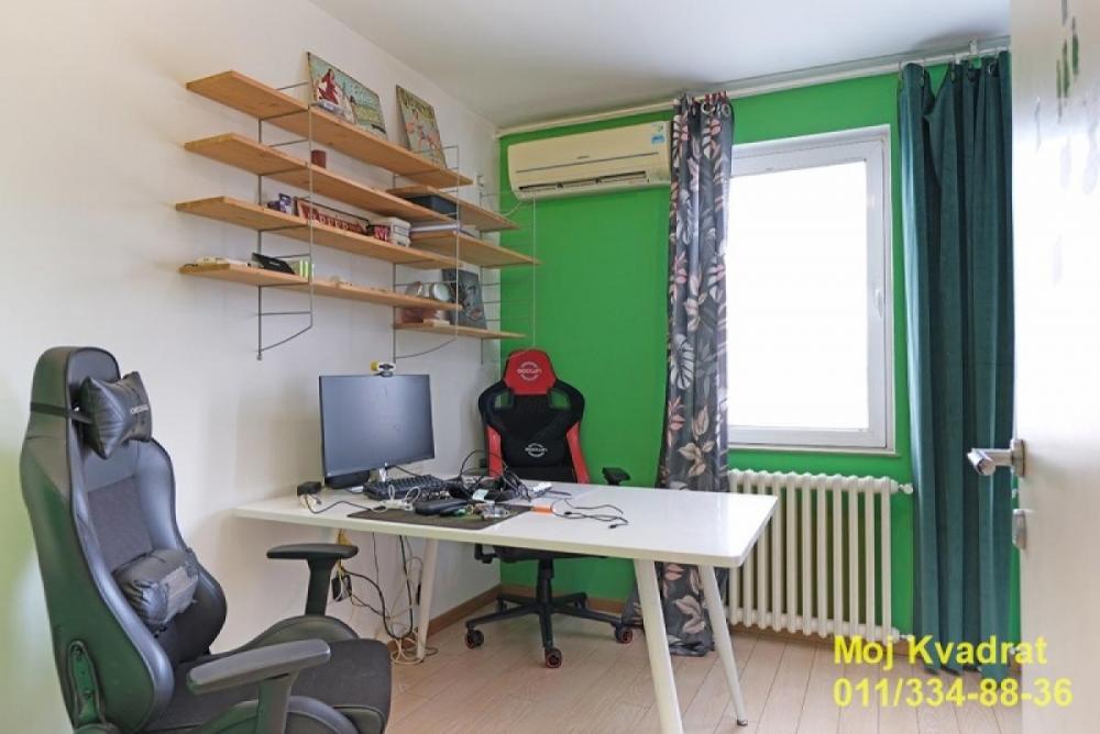 Stan na prodaju u Beogradu, Denkova bašta, cetvorosoban, 99m2, cena 366500 evra