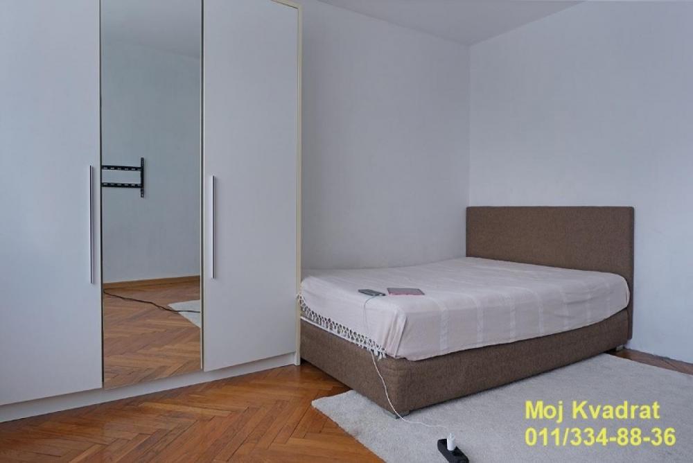 Stan na prodaju u Beogradu, Dorćol, trosoban, 68m2, cena 570000 evra