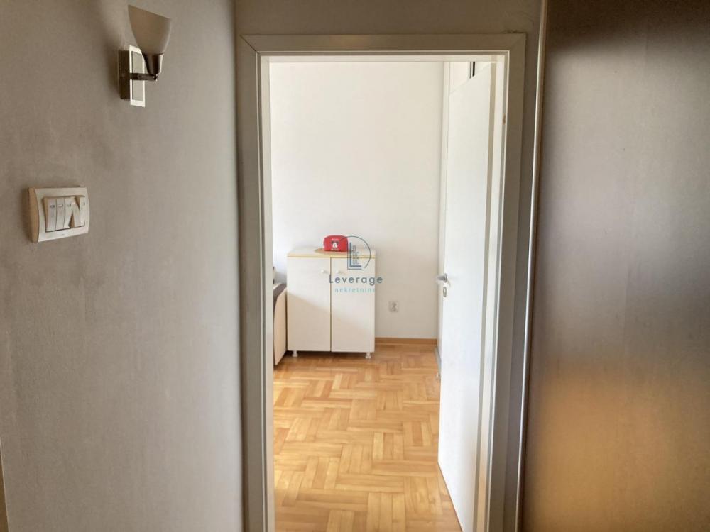 Stan na prodaju u Beogradu, Železnik, dvosoban, 60m2, cena 143900 evra