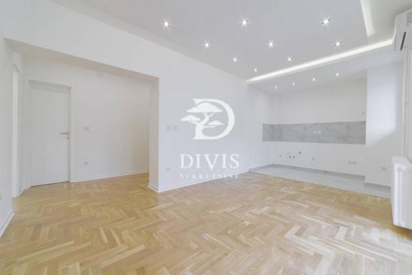 Stan na prodaju u Beogradu, Tašmajdan, cetvorosoban, 80m2, cena 467000 evra
