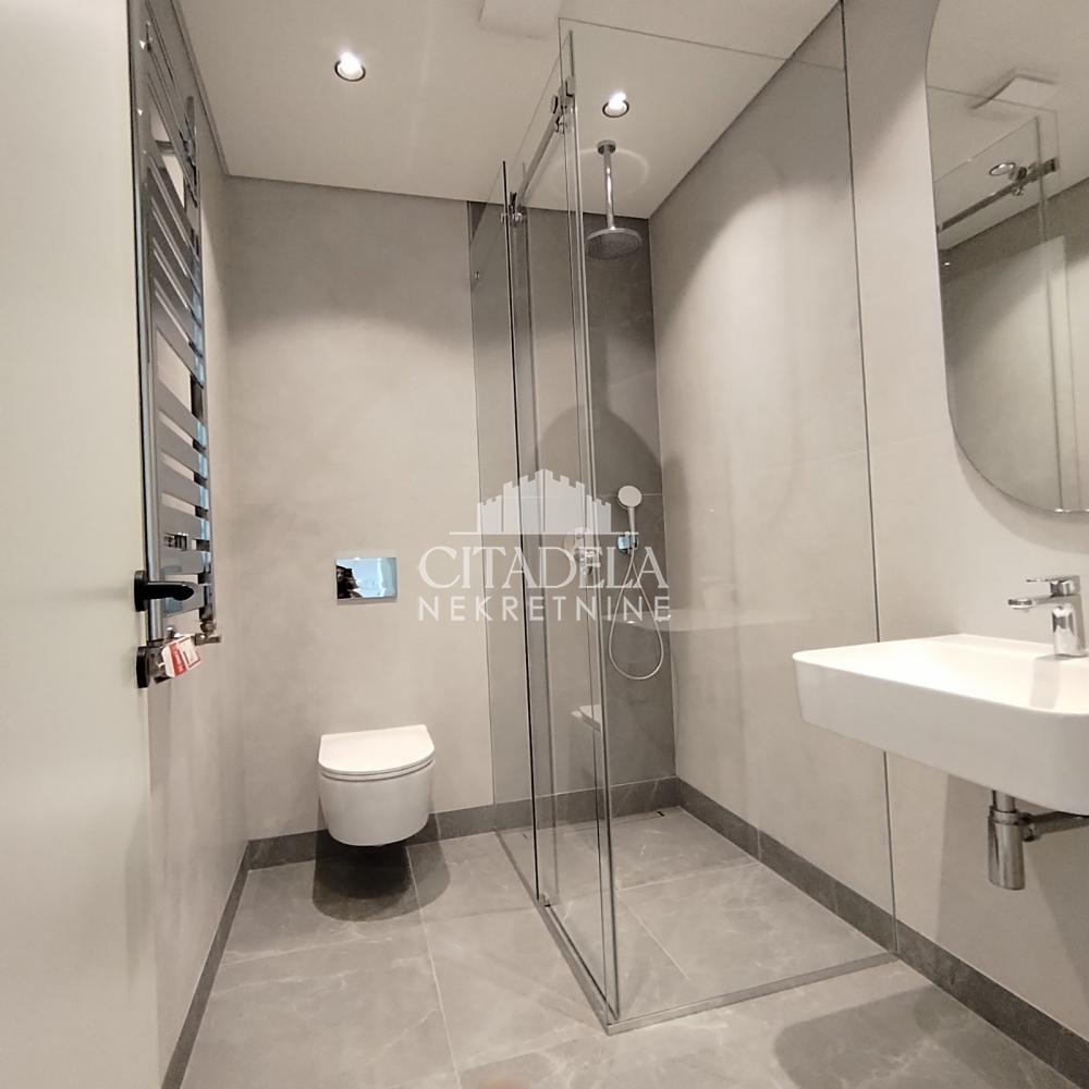 Stan na prodaju u Beogradu, Banovo brdo, dvosoban, 51m2, cena 245000 evra