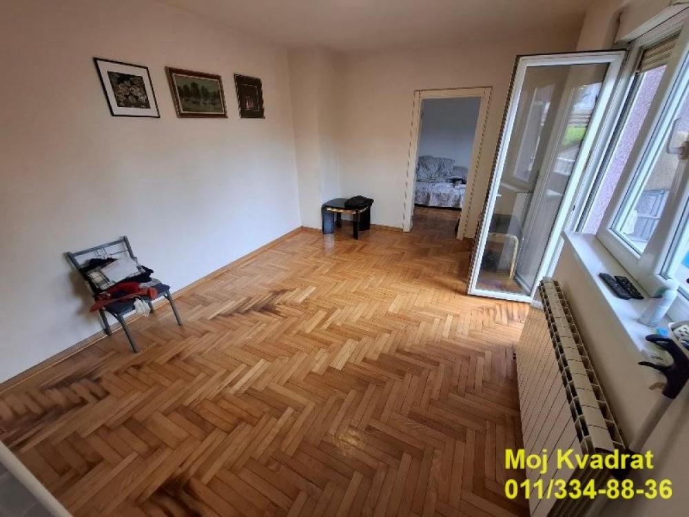 Stan na prodaju u Beogradu, Cara Dušana, dvosoban, 46m2, cena 135000 evra