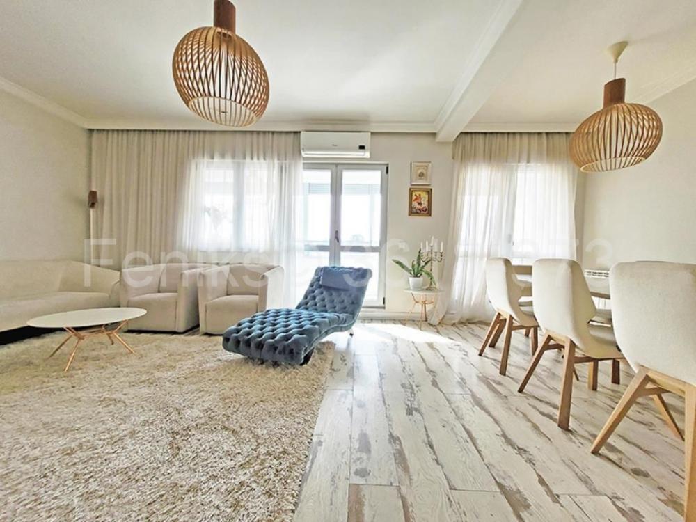 Stan na prodaju u Beogradu, Trošarina, trosoban, 90m2, cena 327000 evra