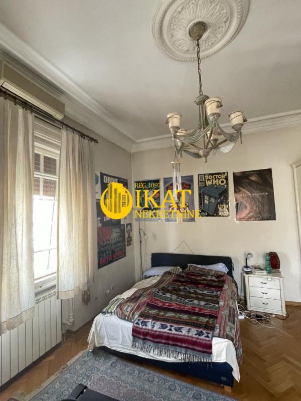 Stan na prodaju u Beogradu, Vračar, trosoban, 76m2, cena 385000 evra