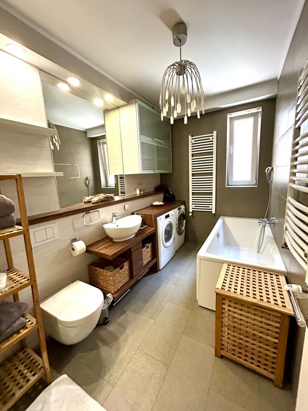 Stan na prodaju u Beogradu, Beograd (centar), trosoban, 80m2, cena 399000 evra