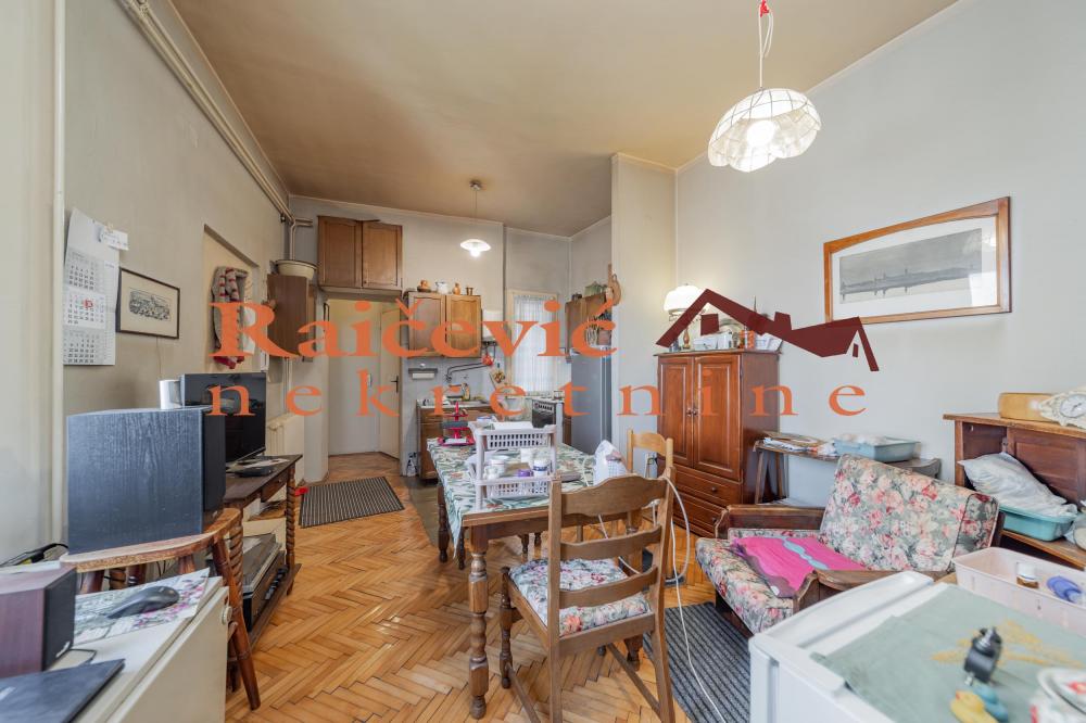 Stan na prodaju u Beogradu, Beograd (centar), cetvorosoban, 113m2, cena 635000 evra