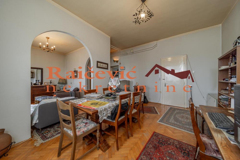 Stan na prodaju u Beogradu, Beograd (centar), cetvorosoban, 113m2, cena 635000 evra