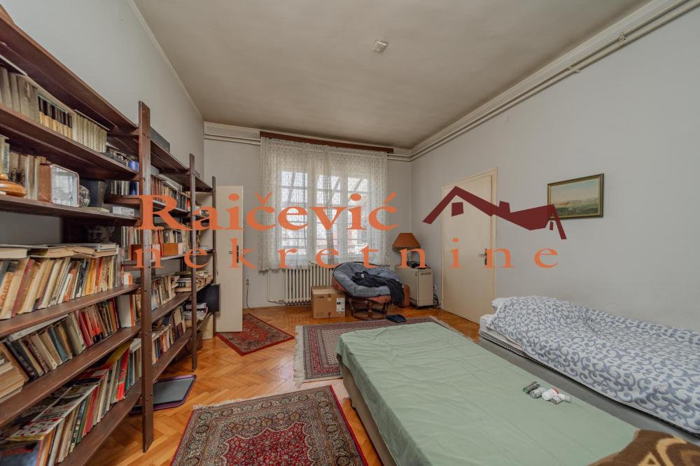 Stan na prodaju u Beogradu, Beograd (centar), cetvorosoban, 113m2, cena 635000 evra