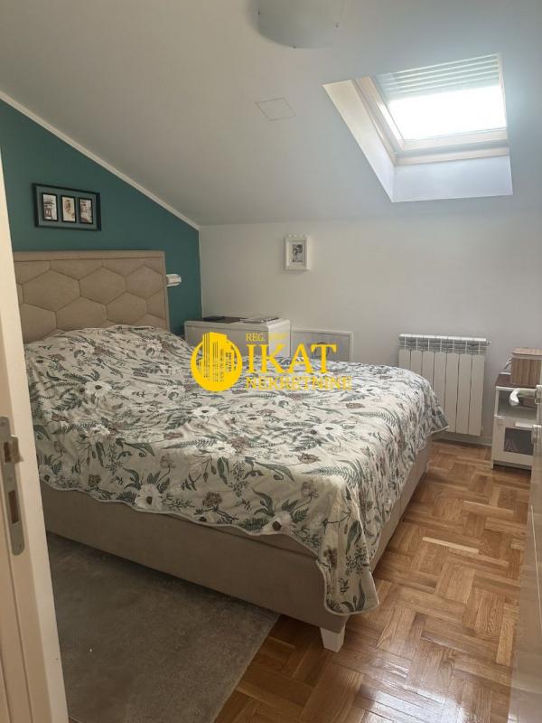 Stan na prodaju u Beogradu, Olimp, trosoban, 60m2, cena 228000 evra