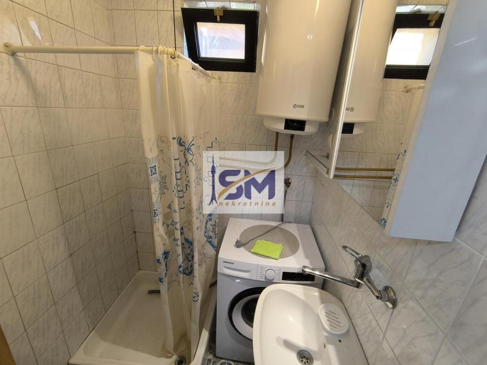 Stan na prodaju u Beogradu, Bele Vode, jednosoban, 17m2, cena 49500 evra