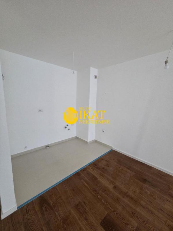 Stan na prodaju u Beogradu, Višnjička banja, trosoban, 67m2, cena 205000 evra