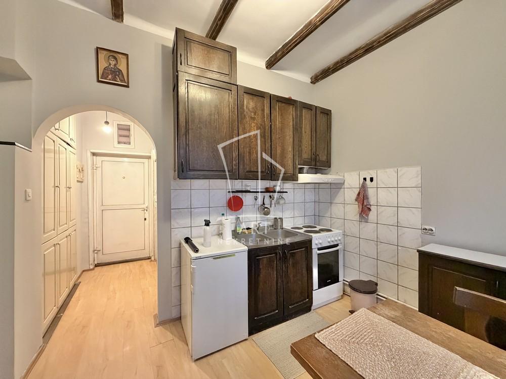 Stan na prodaju u Beogradu, Palilula, jednoiposoban, 34m2, cena 135000 evra
