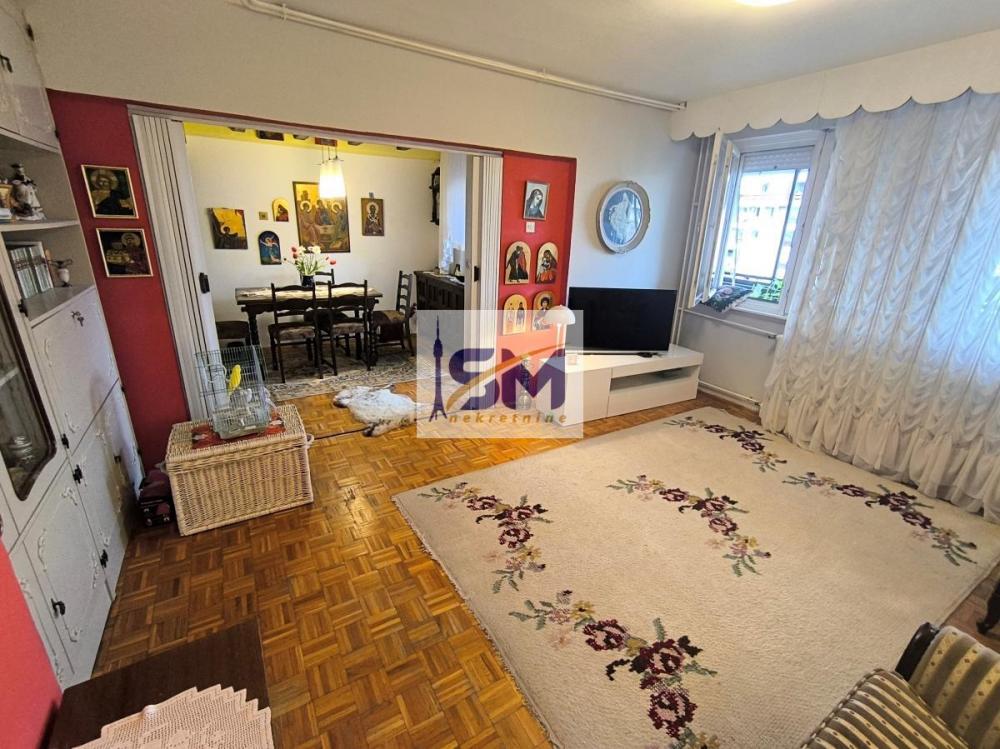 Stan na prodaju u Beogradu, Žarkovo, troiposoban, 135m2, cena 254000 evra