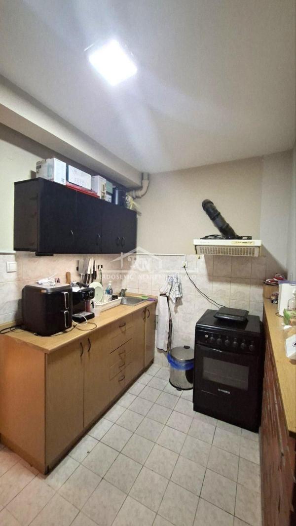 Stan na prodaju u Beogradu, Novi Beograd blok 45 (TC Enjub), jednosoban, 45m2, cena 157000 evra