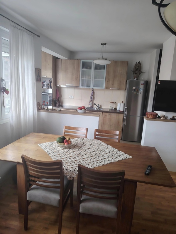 Stan na prodaju u Beogradu, Voždovac, trosoban, 83m2, cena 266000 evra