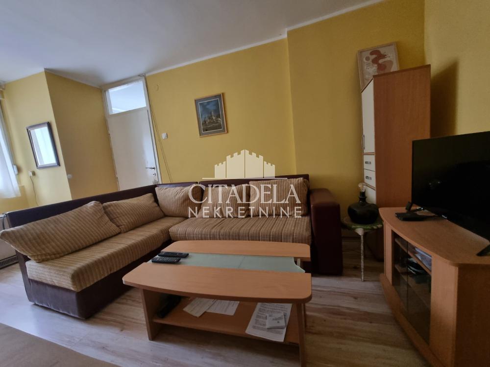 Stan na prodaju u Beogradu, Čukarica, jednoiposoban, 26m2, cena 82000 evra