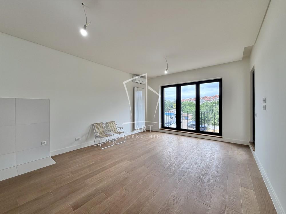 Stan na prodaju u Beogradu, Banovo brdo, dvosoban, 53m2, cena 245000 evra