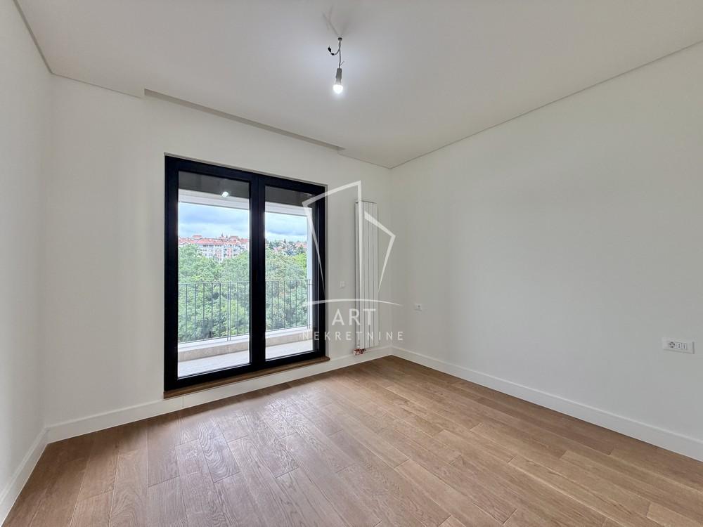 Stan na prodaju u Beogradu, Banovo brdo, dvosoban, 53m2, cena 245000 evra