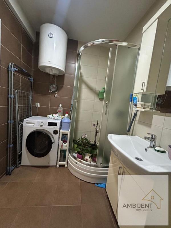 Stan na prodaju u Beogradu, Mirijevo, dvoiposoban, 46m2, cena 138000 evra