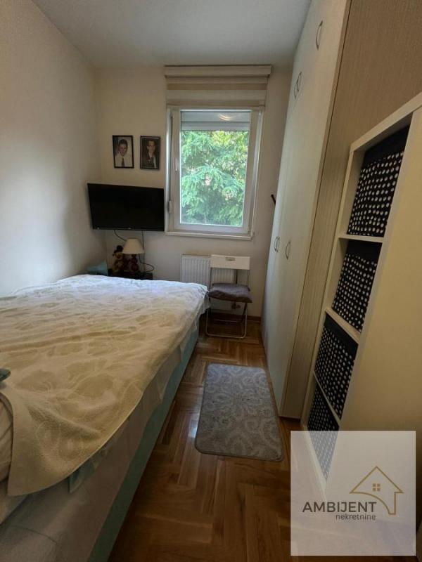 Stan na prodaju u Beogradu, Mirijevo, dvoiposoban, 46m2, cena 138000 evra