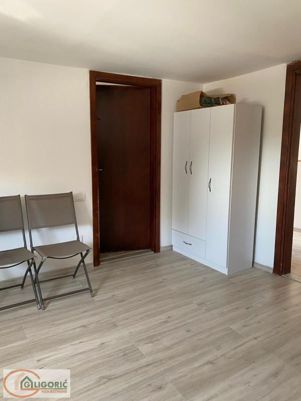 Stan na prodaju u Beogradu, Crveni Krst, dvoiposoban, 108m2, cena 250000 evra