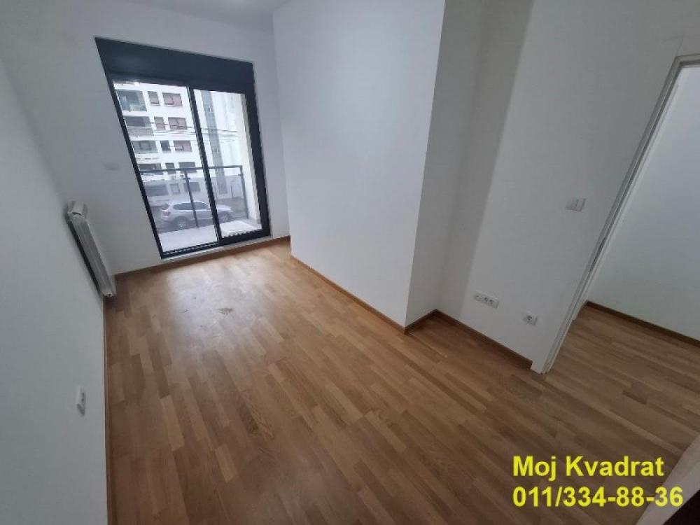 Stan na prodaju u Beogradu, Banovo brdo, dvosoban, 45m2, cena 199900 evra