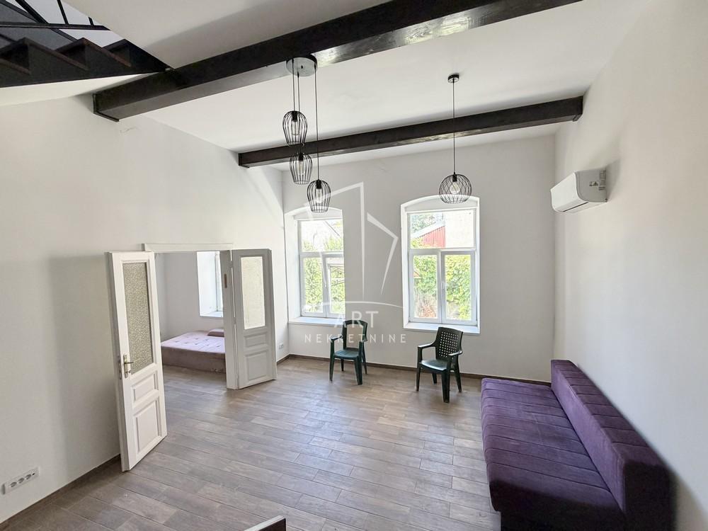 Stan na prodaju u Beogradu, Zemun, troiposoban, 46m2, cena 309000 evra