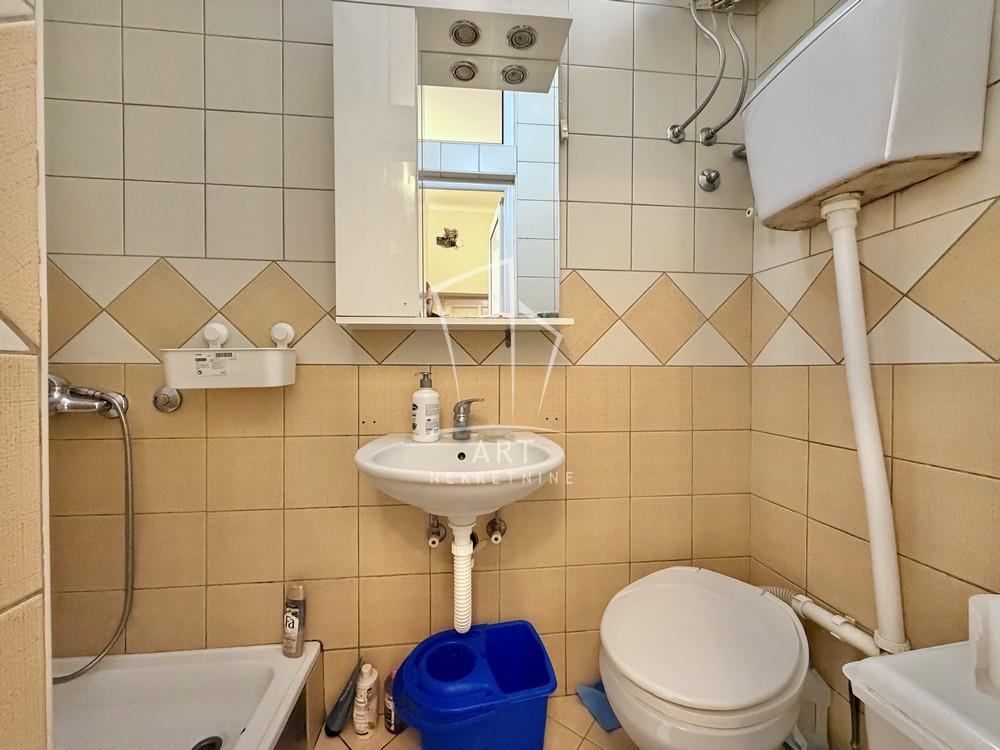 Stan na prodaju u Beogradu, Stari grad, dvosoban, 38m2, cena 179000 evra