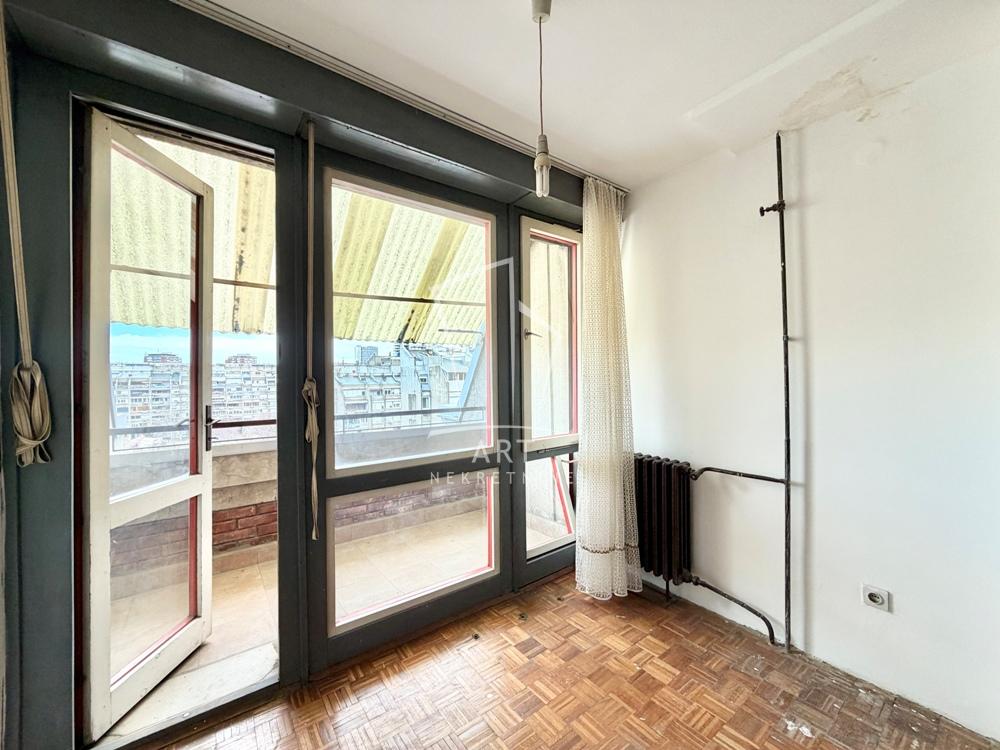 Stan na prodaju u Beogradu, Novi Beograd, dvoiposoban, 64m2, cena 240000 evra