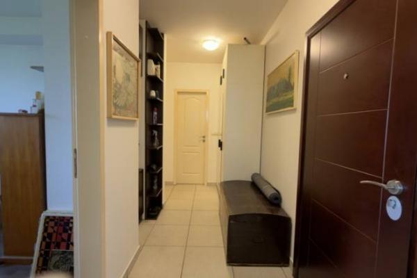 Stan na prodaju u Beogradu, Mirijevo, trosoban, 77m2, cena 210000 evra