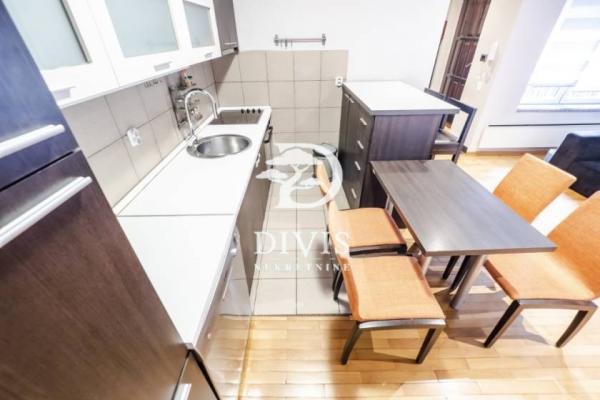 Stan na prodaju u Beogradu, Sarajevska, trosoban, 68m2, cena 239000 evra